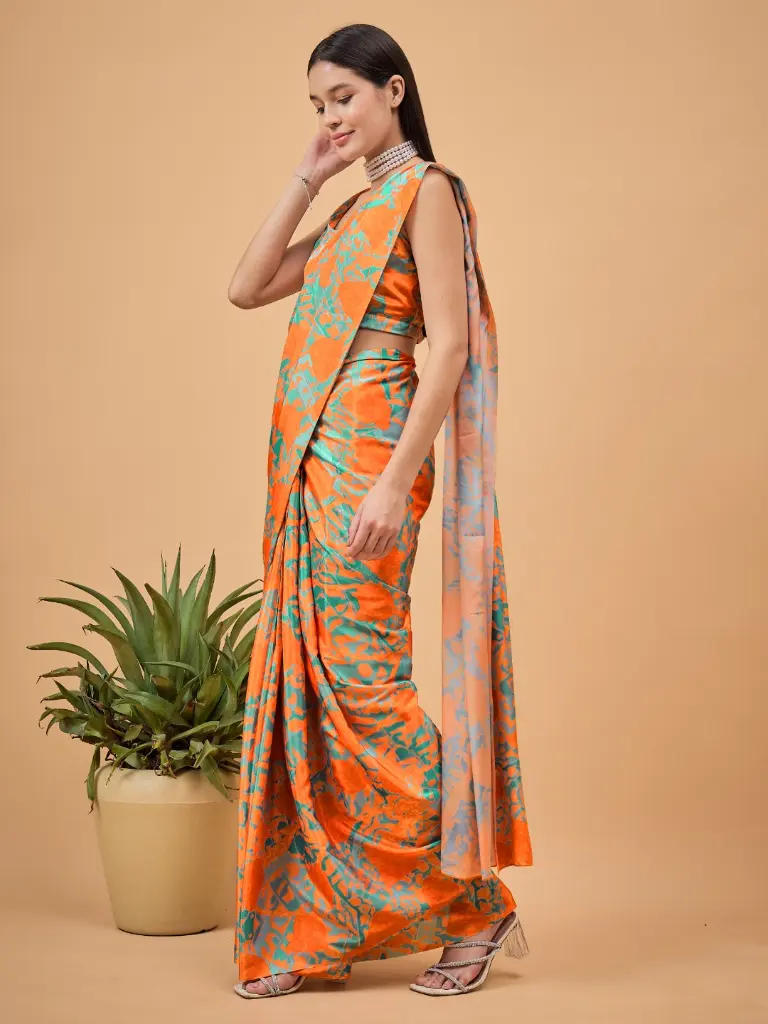 modern-abstract-printed-crepe-silk-ready-to-wear-saree (4).webp