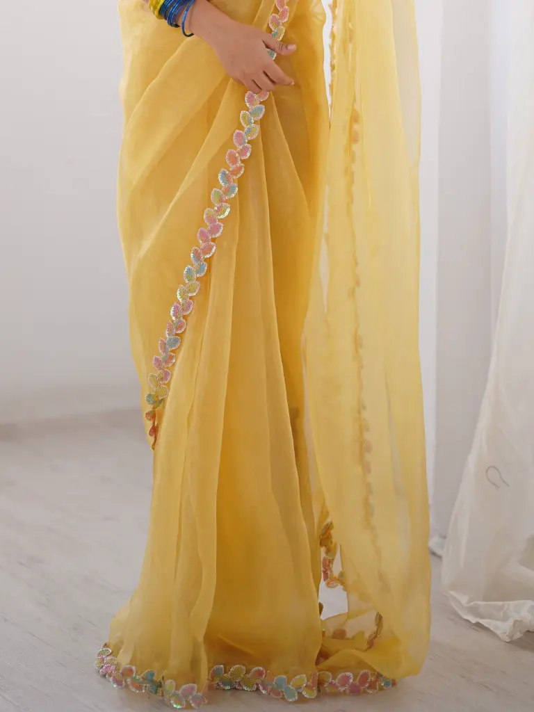 yellow-jimmy-choo-designer-saree (5).webp